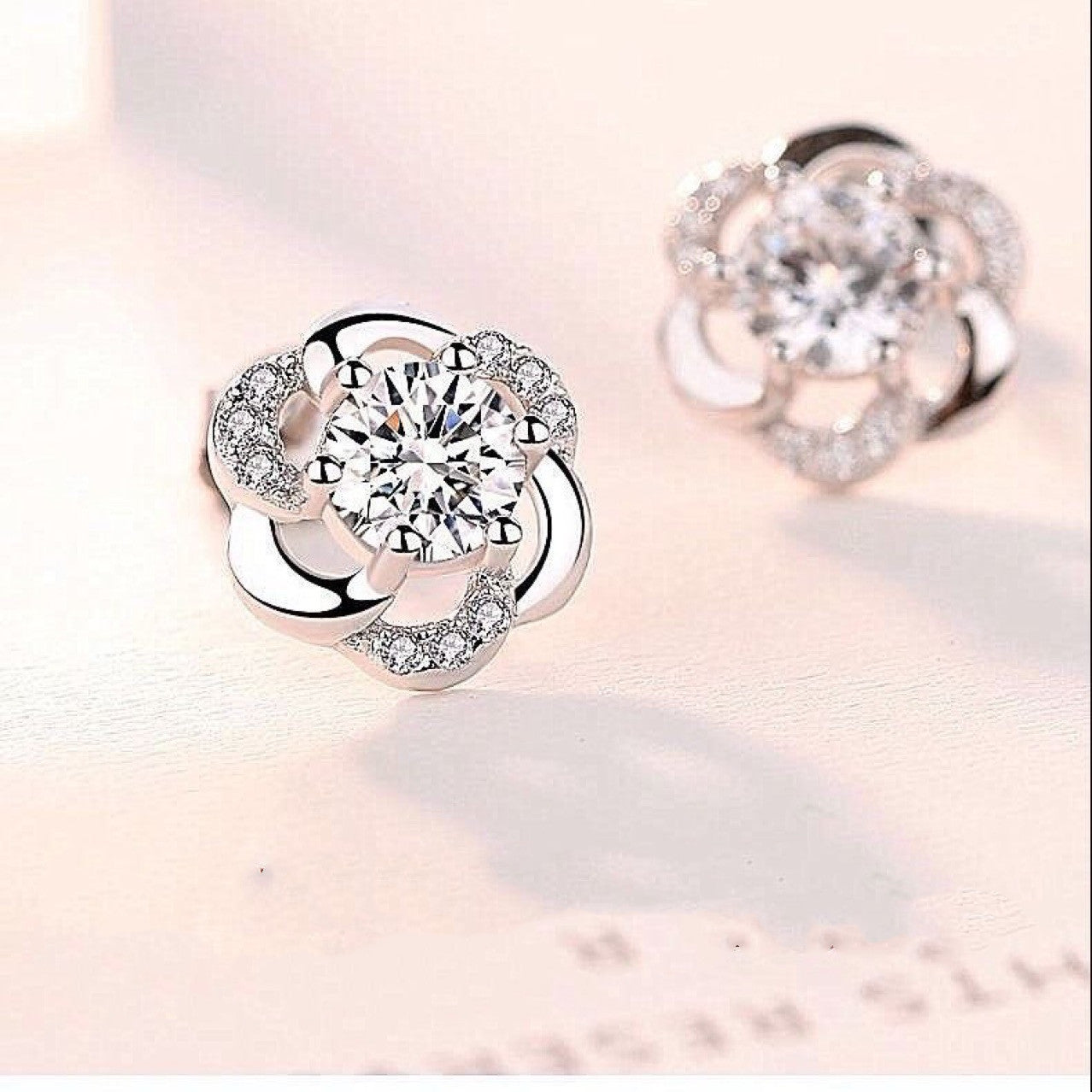 Perfect White Stud Earrings With Diamonds-Jewearrings