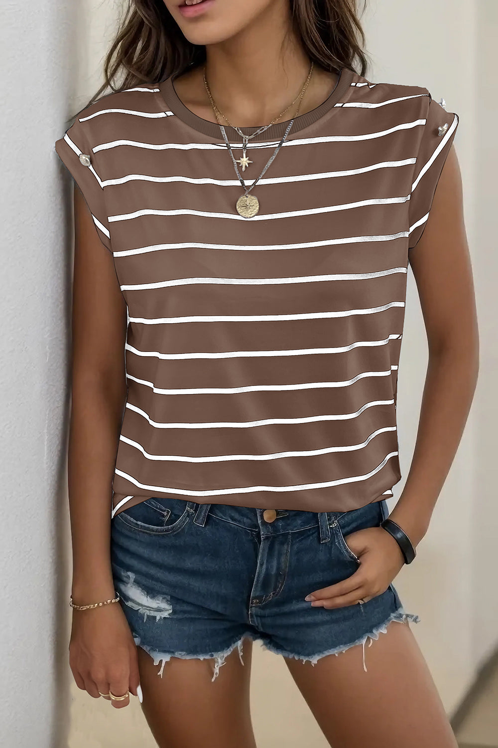 Decorative Button Round Neck T-Shirt-Jewearrings