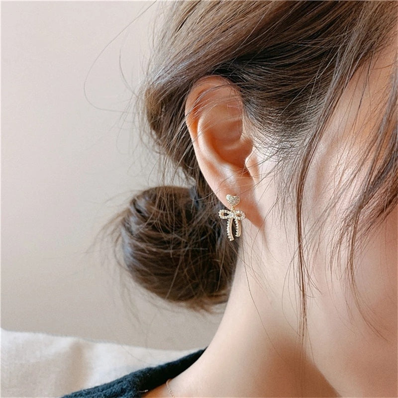 Women's Silver Needle Full Rhinestone Bow Earrings-Jewearrings