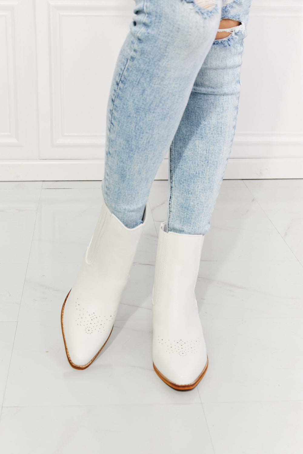 MMShoes Love the Journey Stacked Heel Chelsea Boot in White-Jewearrings