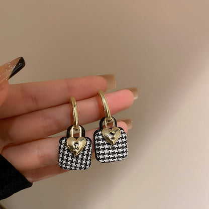 925 Silver Needle Black And White Houndstooth Bag Earrings-Jewearrings