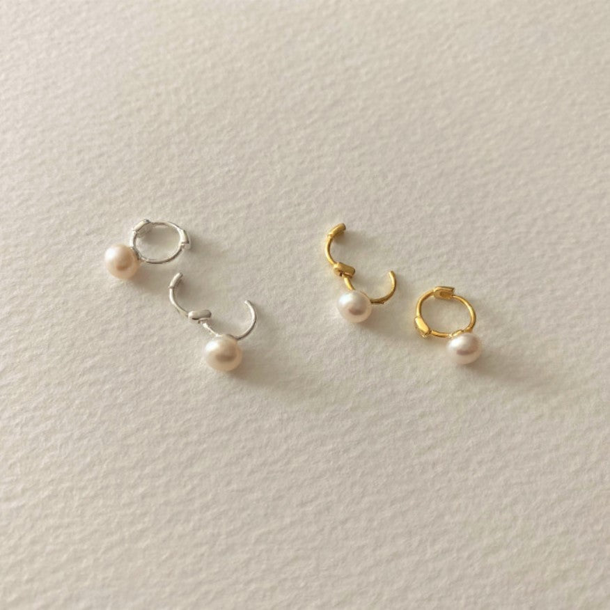 Sterling Silver Freshwater Pearl Stud Earrings Female Simple-Jewearrings