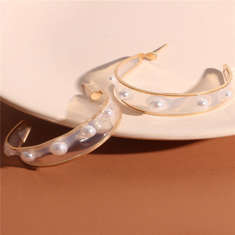 Simple C-shaped Crescent Pearl Earrings For Women-Jewearrings