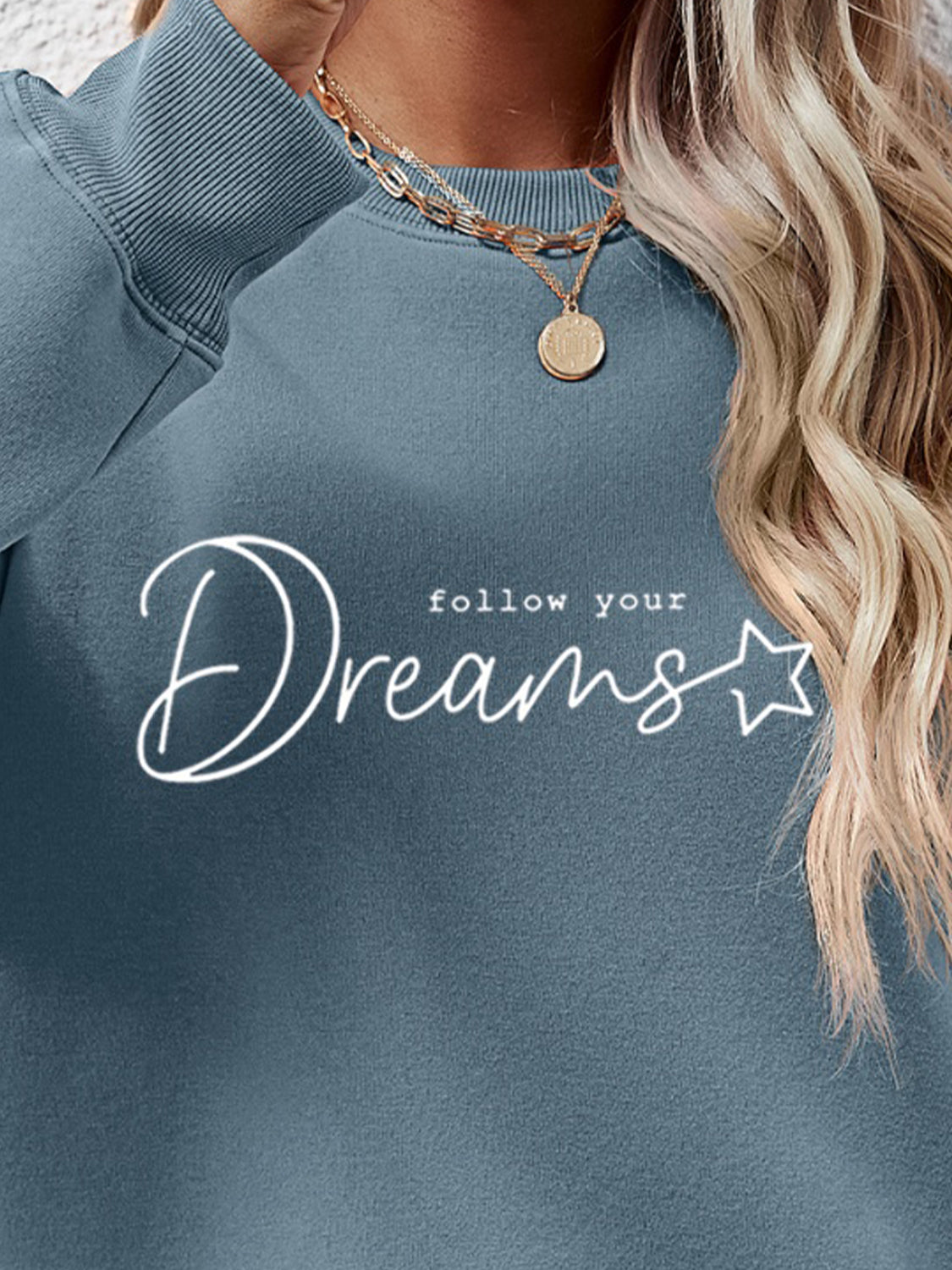 FOLLOW YOUR DREAMS Graphic Sweatshirt-Jewearrings