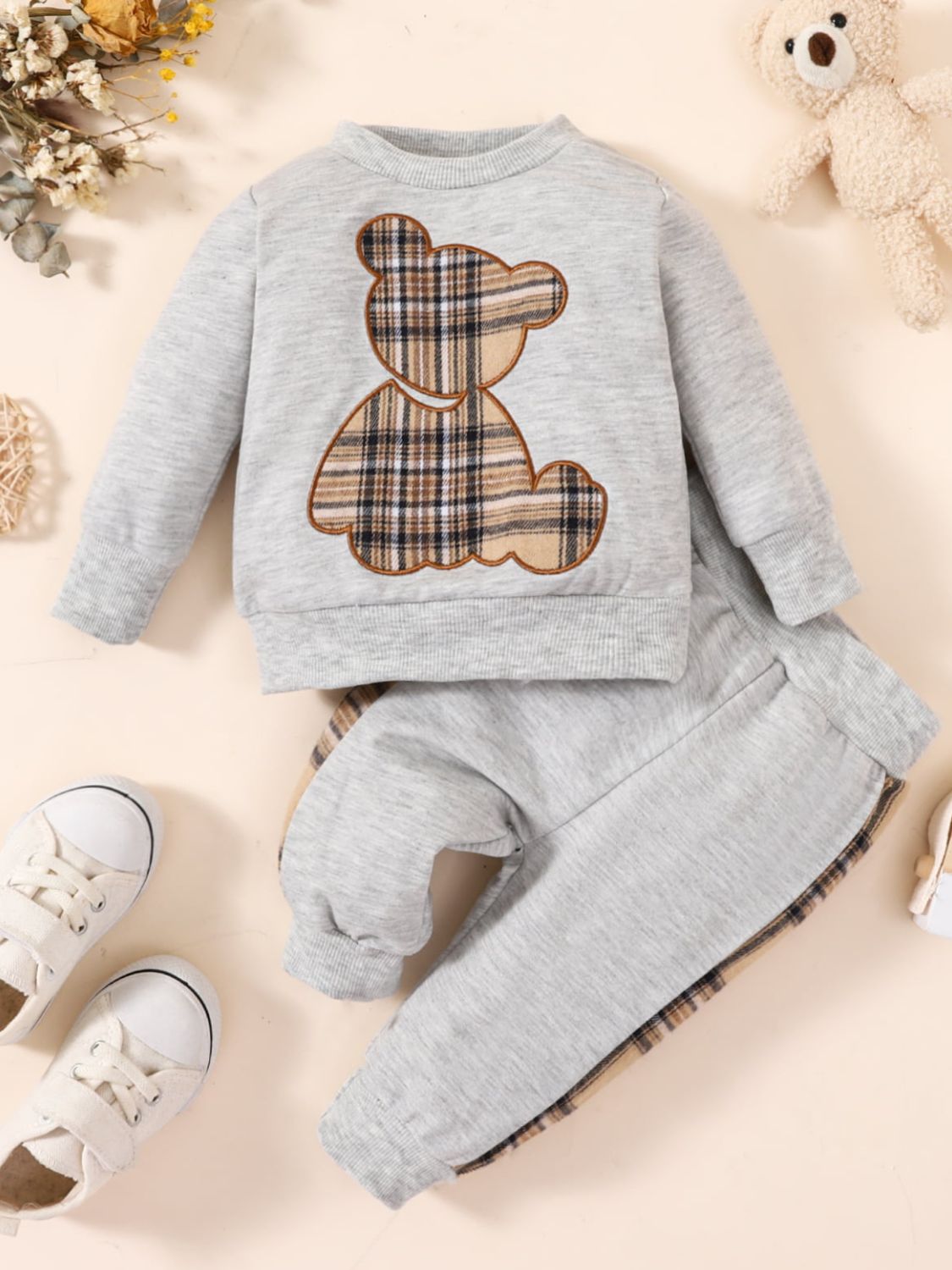 Baby Bear Graphic Sweatshirt and Joggers Set-Jewearrings