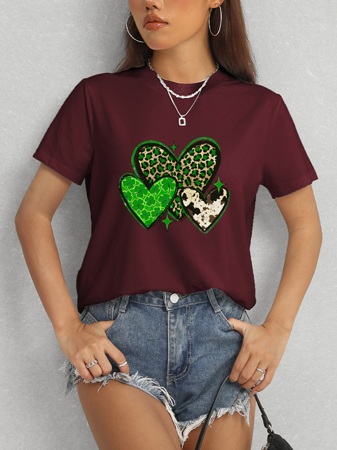 Heart Round Neck Short Sleeve T-Shirt-Jewearrings