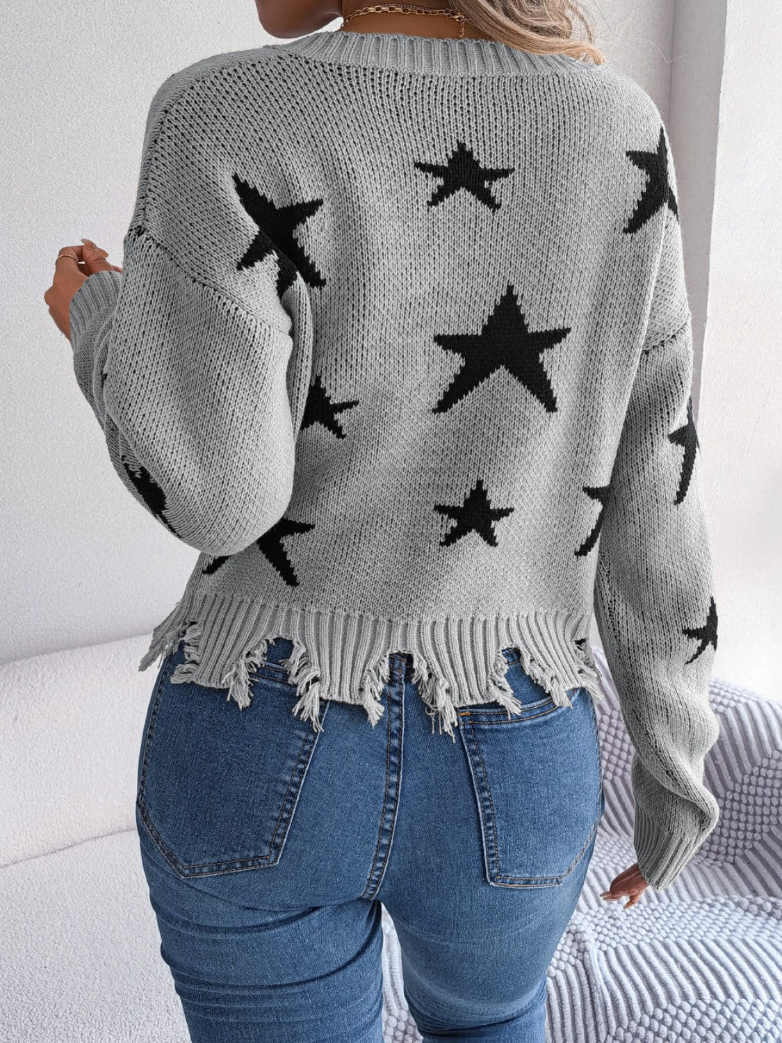 Star Pattern Distressed V-Neck Cropped Sweater-Jewearrings