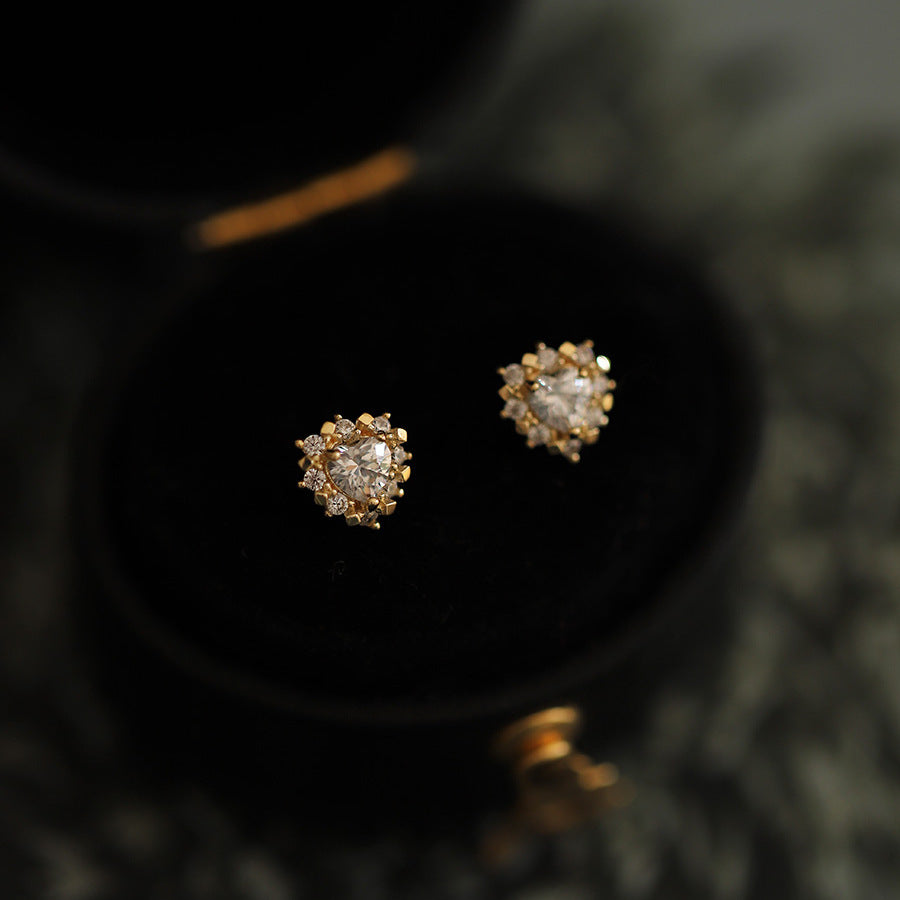 Retro Fashion Stud Earrings Love Mini-Jewearrings