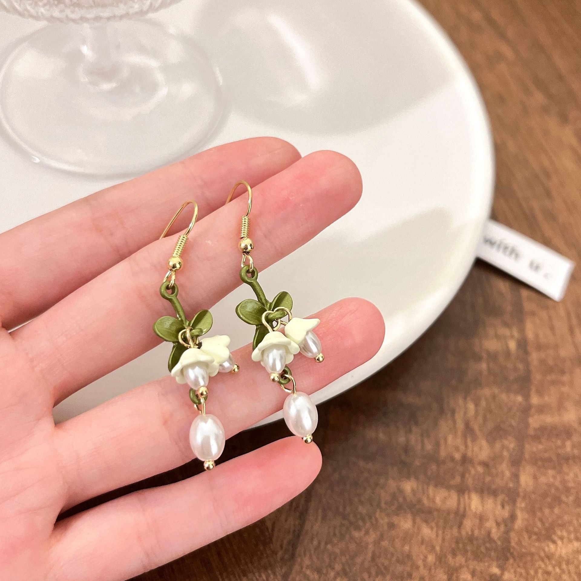 White Bell Orchid Earrings Bracelet Necklace Super Sensen Summer New Girl Clavicle Chain Ear Clip Bracelet-Jewearrings