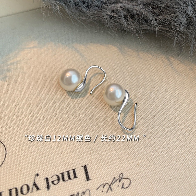 Silver Gray Pearl Stud Earrings S925 Silver Exquisite Ear Hook Premium Earrings-Jewearrings