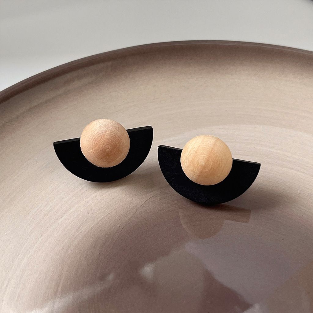 925 Silver Needle Milk Apricot New Contrast Color Semicircle Stud Earrings-Jewearrings