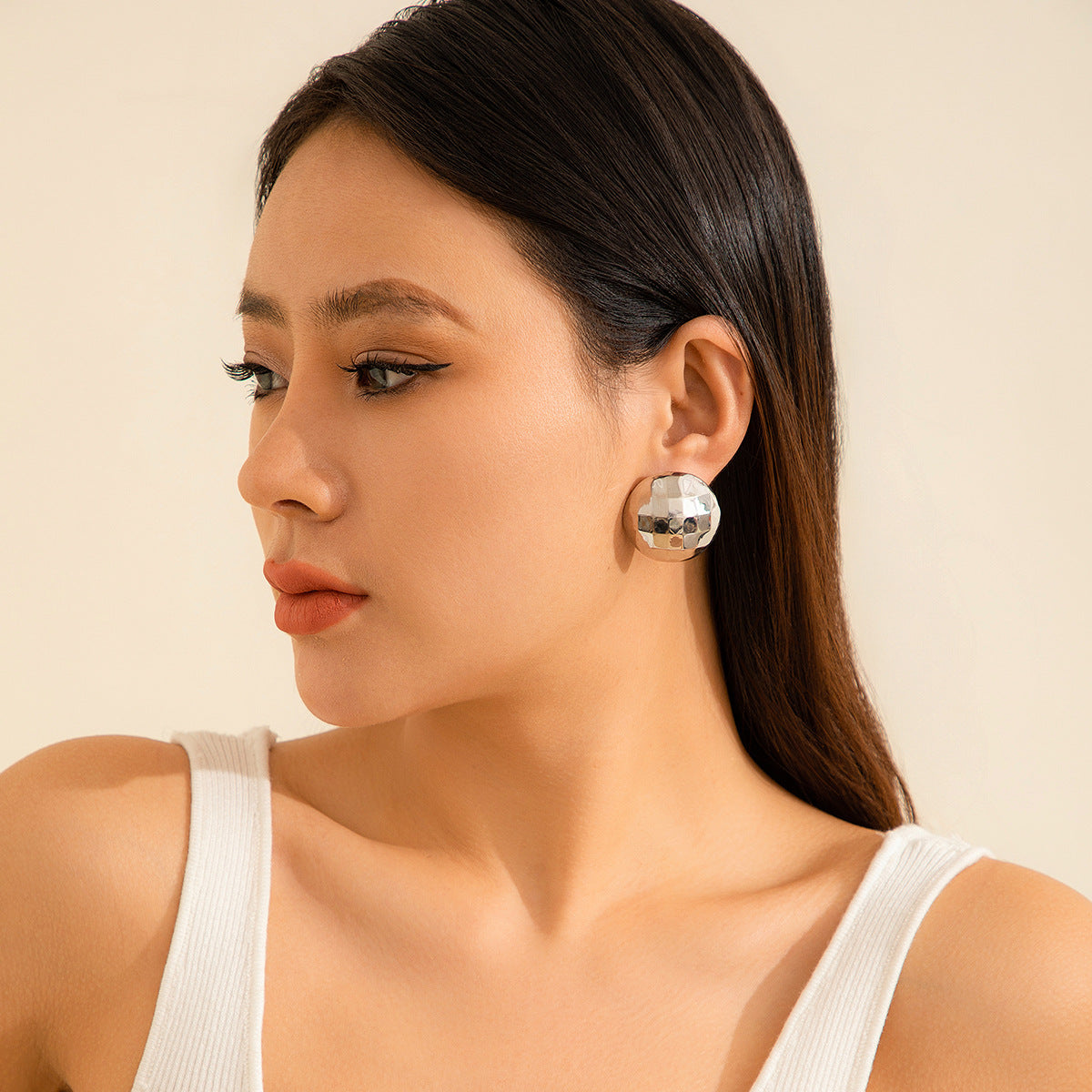 Fashion Simple Glossy Water Drop Comma Stud Earrings-Jewearrings