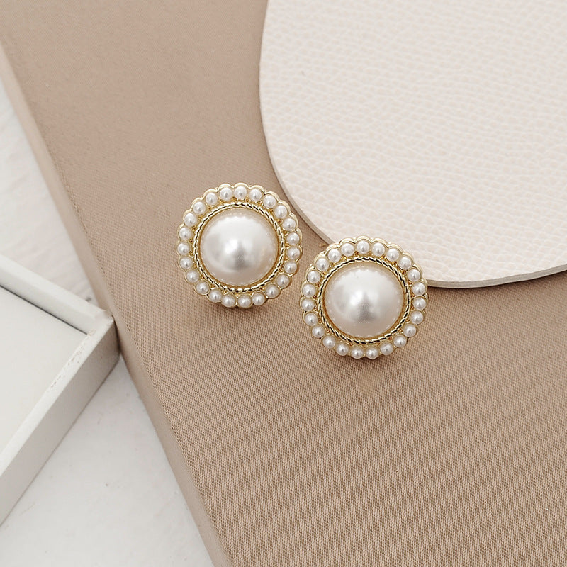 Sterling Silver Needle High-grade Retro Hong Kong Style Pearl Stud Earrings-Jewearrings