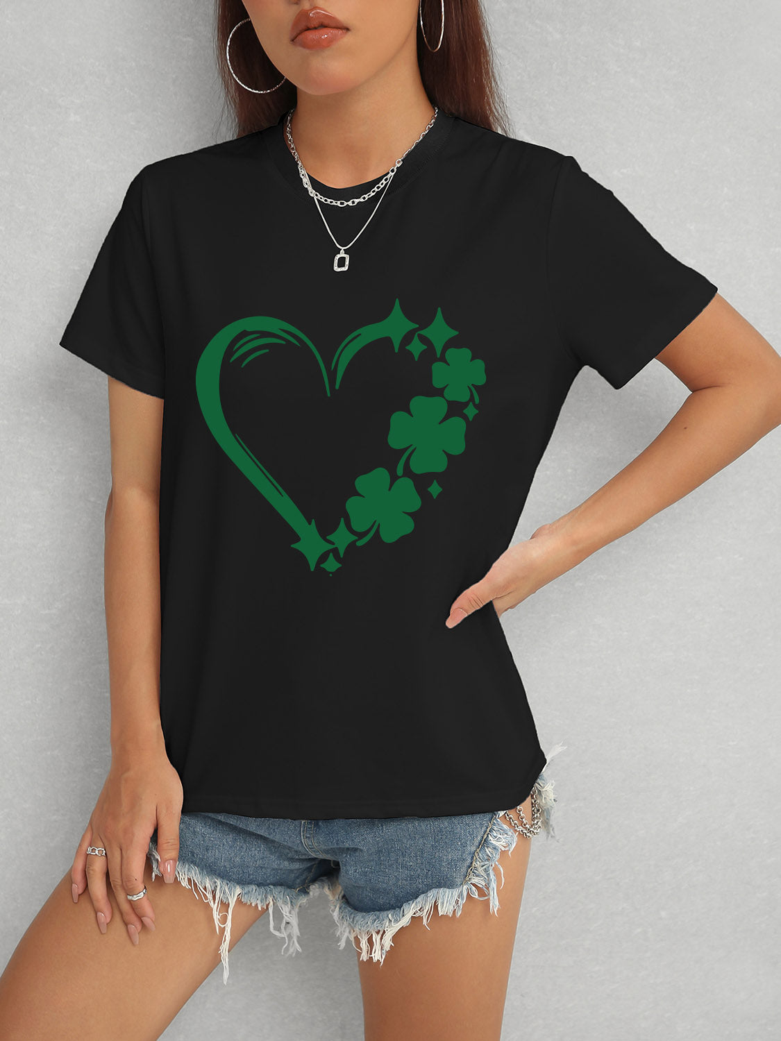 Heart Lucky Clover Round Neck Short Sleeve T-Shirt-Jewearrings