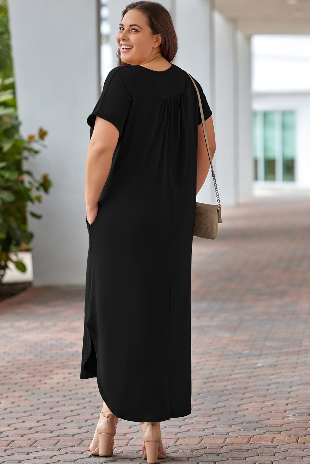 Plus Size V-Neck Short Sleeve Maxi Dress-Jewearrings