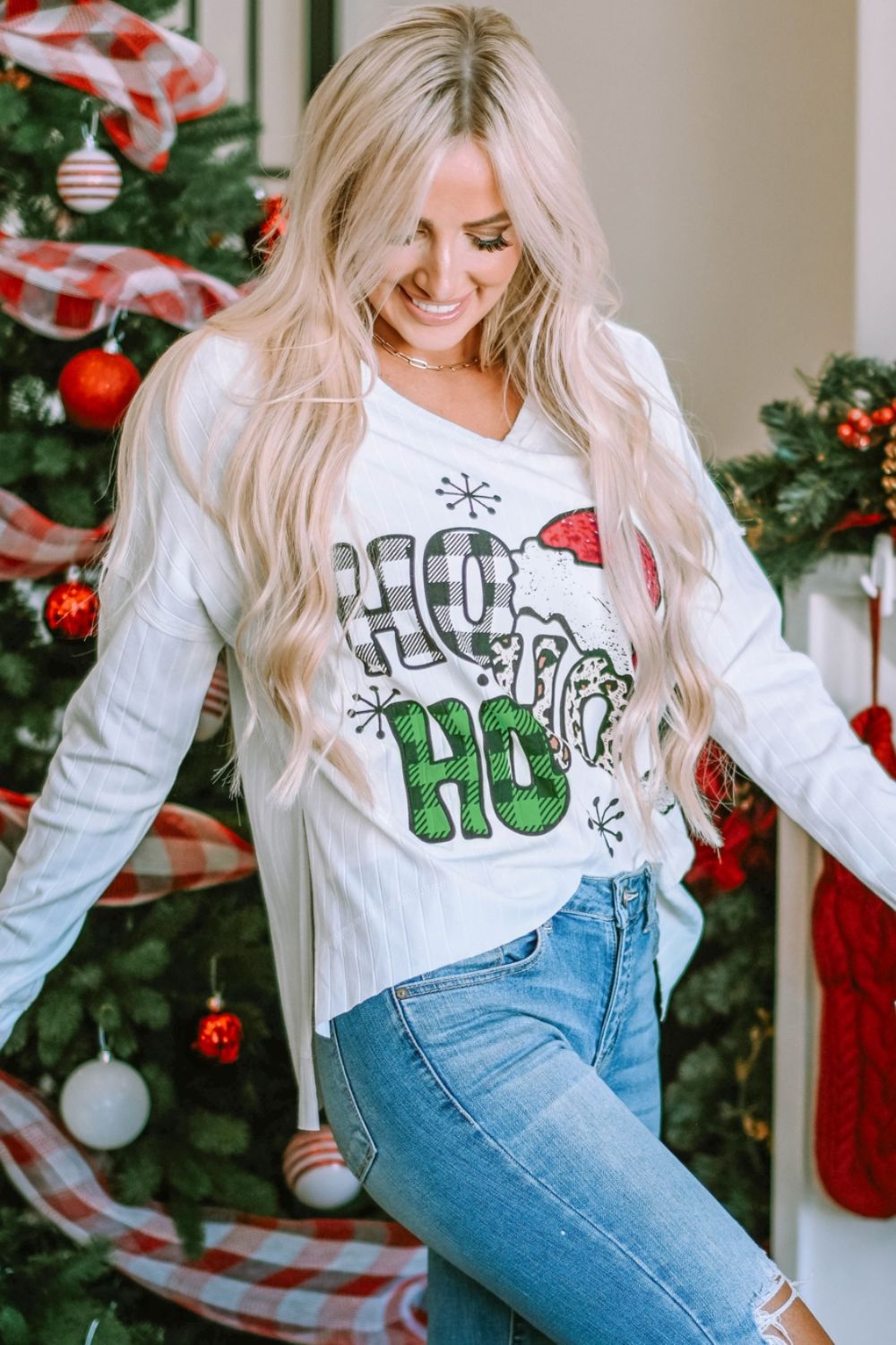 V-Neck Christmas Graphic High-Low Design Long Sleeve Top-Jewearrings