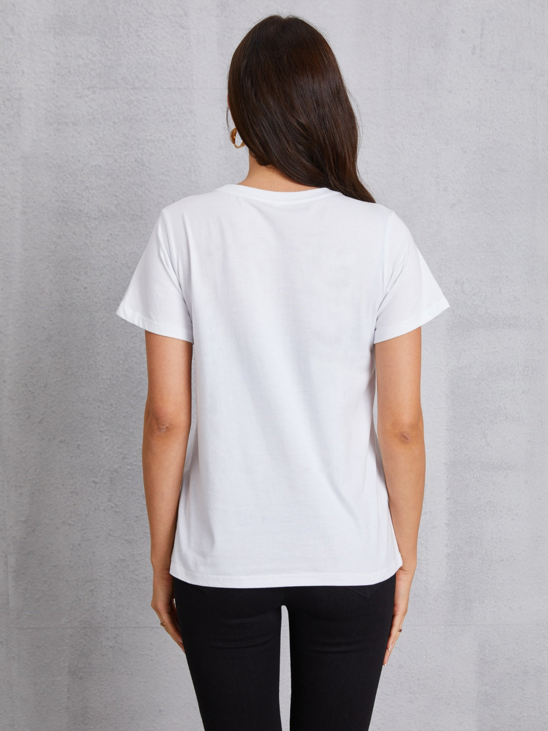 FEELING LUCKY Round Neck Short Sleeve T-Shirt-Jewearrings