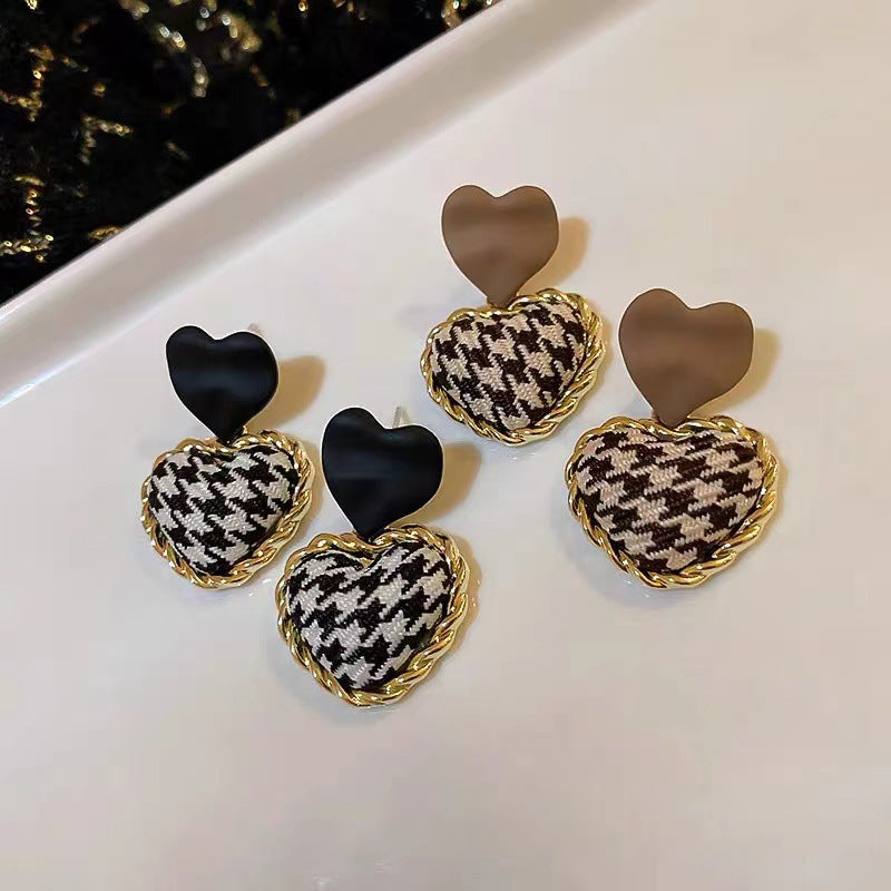 Women's Silver Post Heart Houndstooth Drop Earrings-Jewearrings