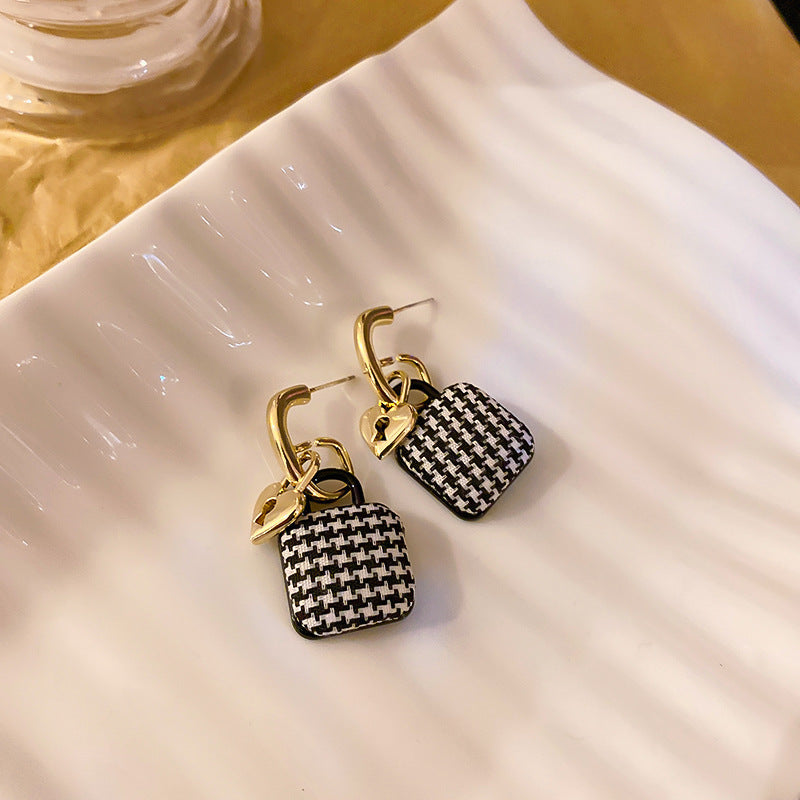 925 Silver Needle Black And White Houndstooth Bag Earrings-Jewearrings