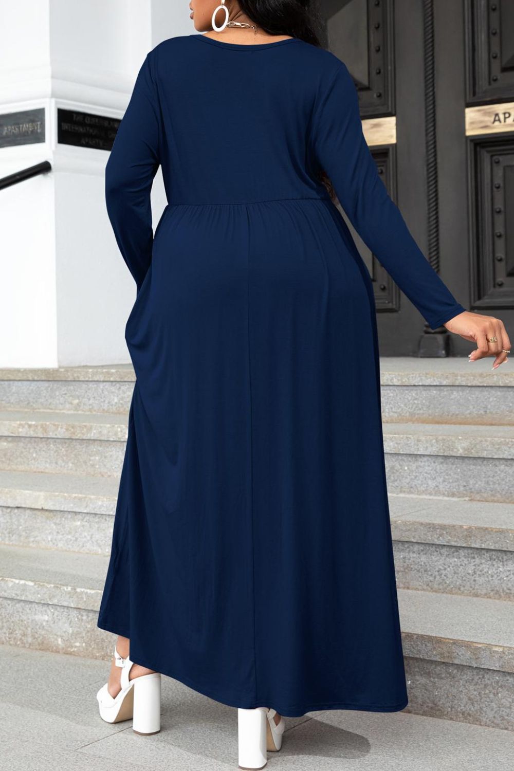 Plus Size Round Neck Long Sleeve Maxi Dress with Pockets-Jewearrings