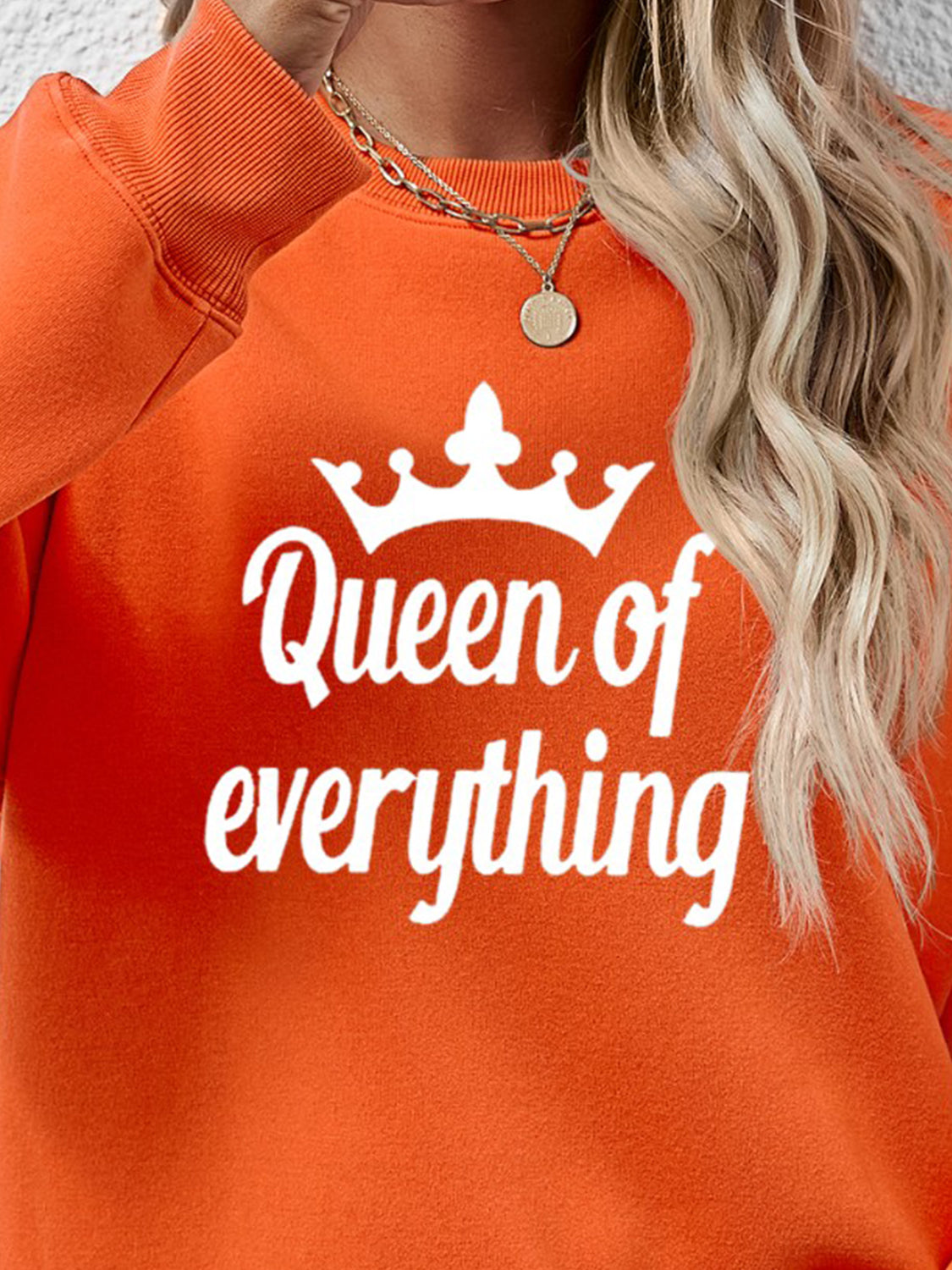 QUEEN OF EVERYTHING Round Neck Sweatshirt-Jewearrings