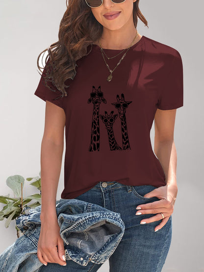 Giraffe Graphic Round Neck T-Shirt-Jewearrings