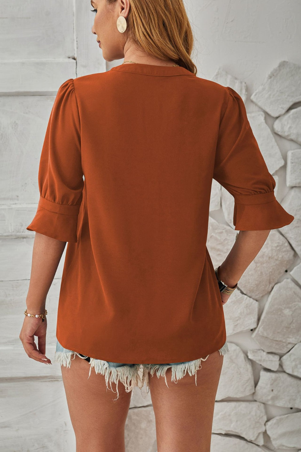 Notched Half Sleeve T-Shirt-Jewearrings