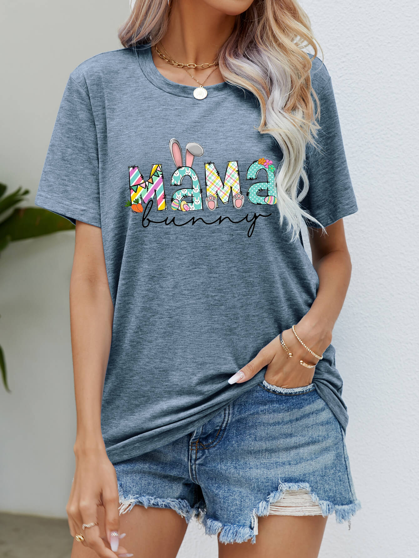 MAMA BUNNY Easter Graphic Tee-Jewearrings