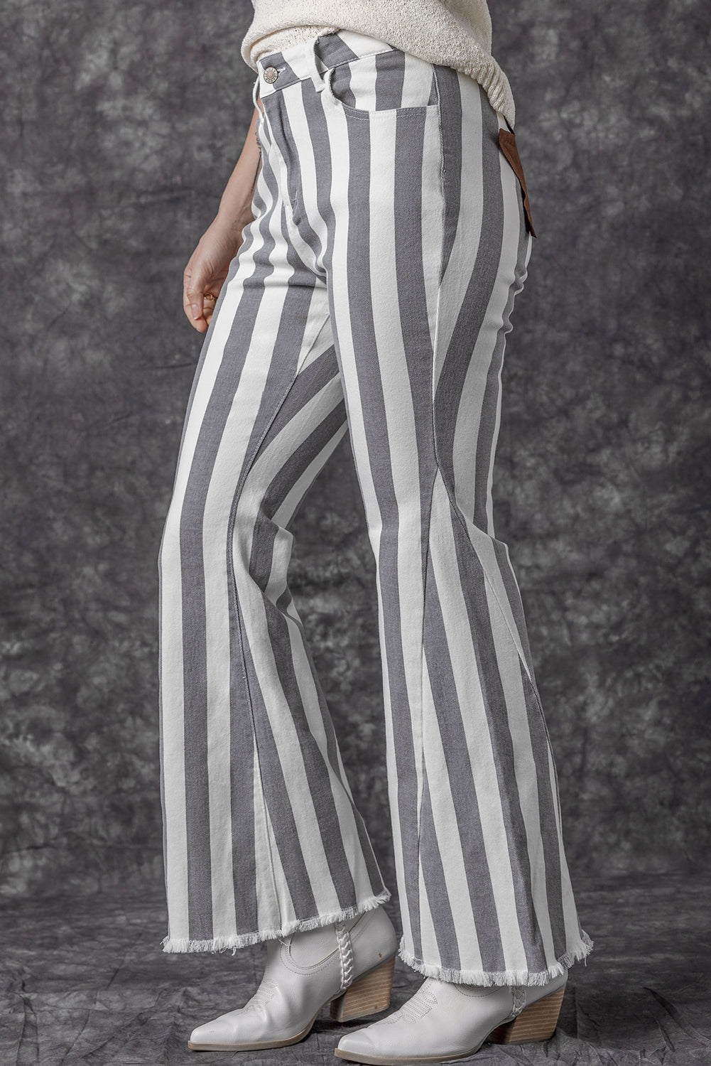 Raw Hem Star Applique Striped Jeans-Jewearrings