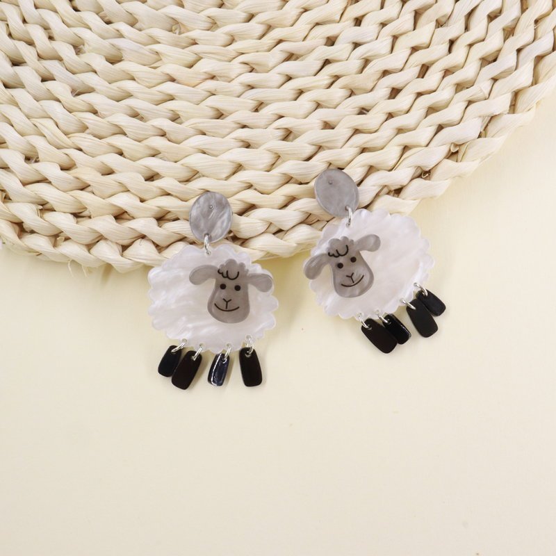 Acrylic Sheep Earrings Funny Animal Jewelry-Jewearrings