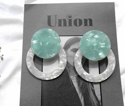 Acrylic stud circle earrings-Jewearrings