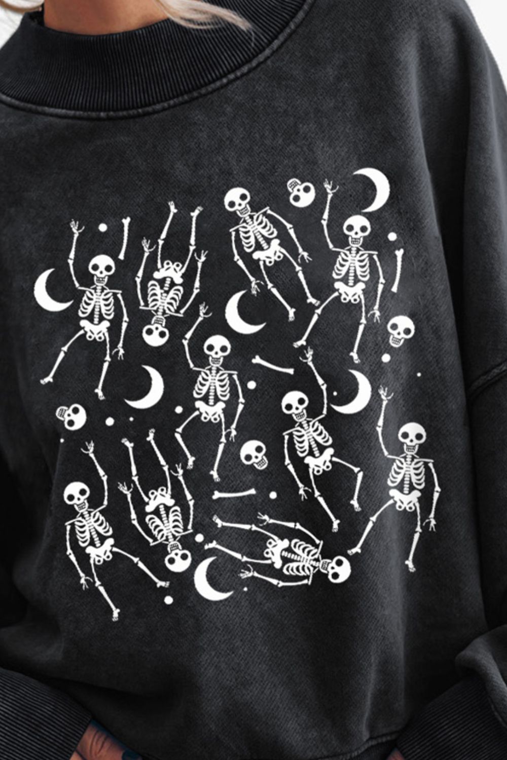 Skeleton Graphic Round Neck Long Sleeve Sweatshirt-Jewearrings