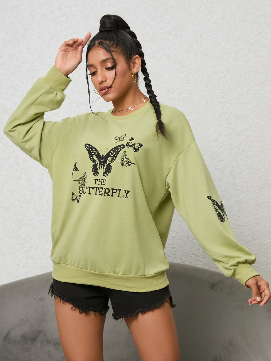 Butterfly Graphic Drop Shoulder Sweatshirt-Jewearrings