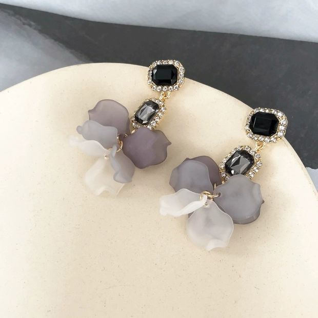 925 Silver Needle Crystal Stud Black Rose Petals Eardrops Frosty Style Earrings-Jewearrings