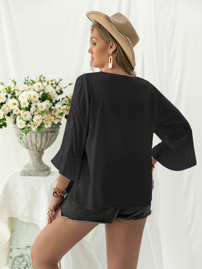 Plus Size Flower Crochet Flare Sleeve Top-Jewearrings