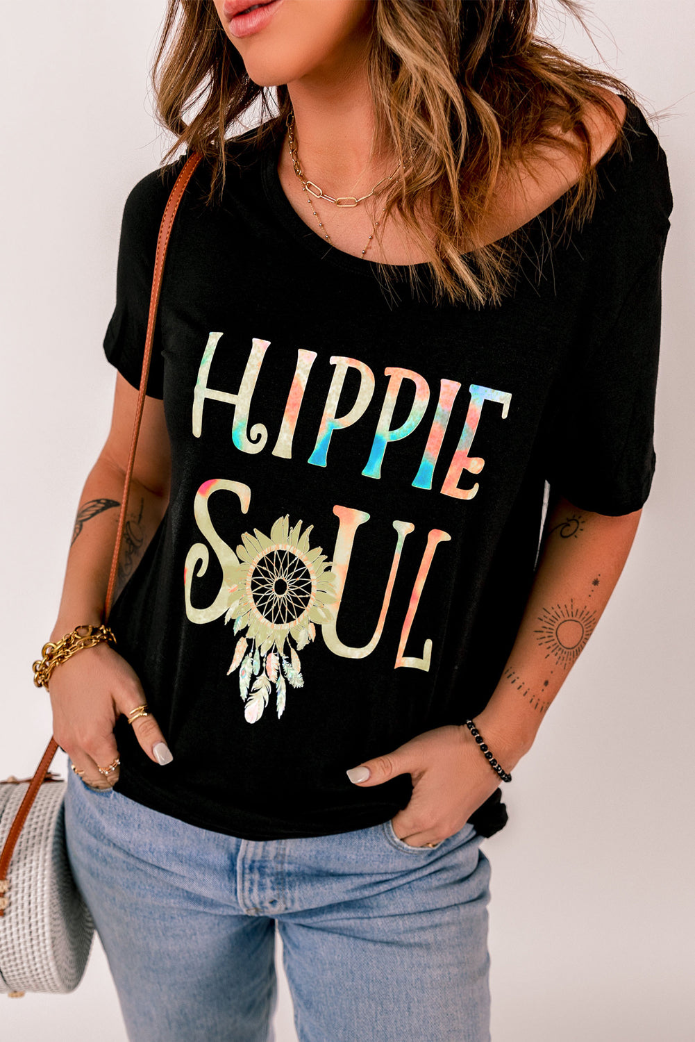 HIPPIE SOUL Graphic Tee-Jewearrings