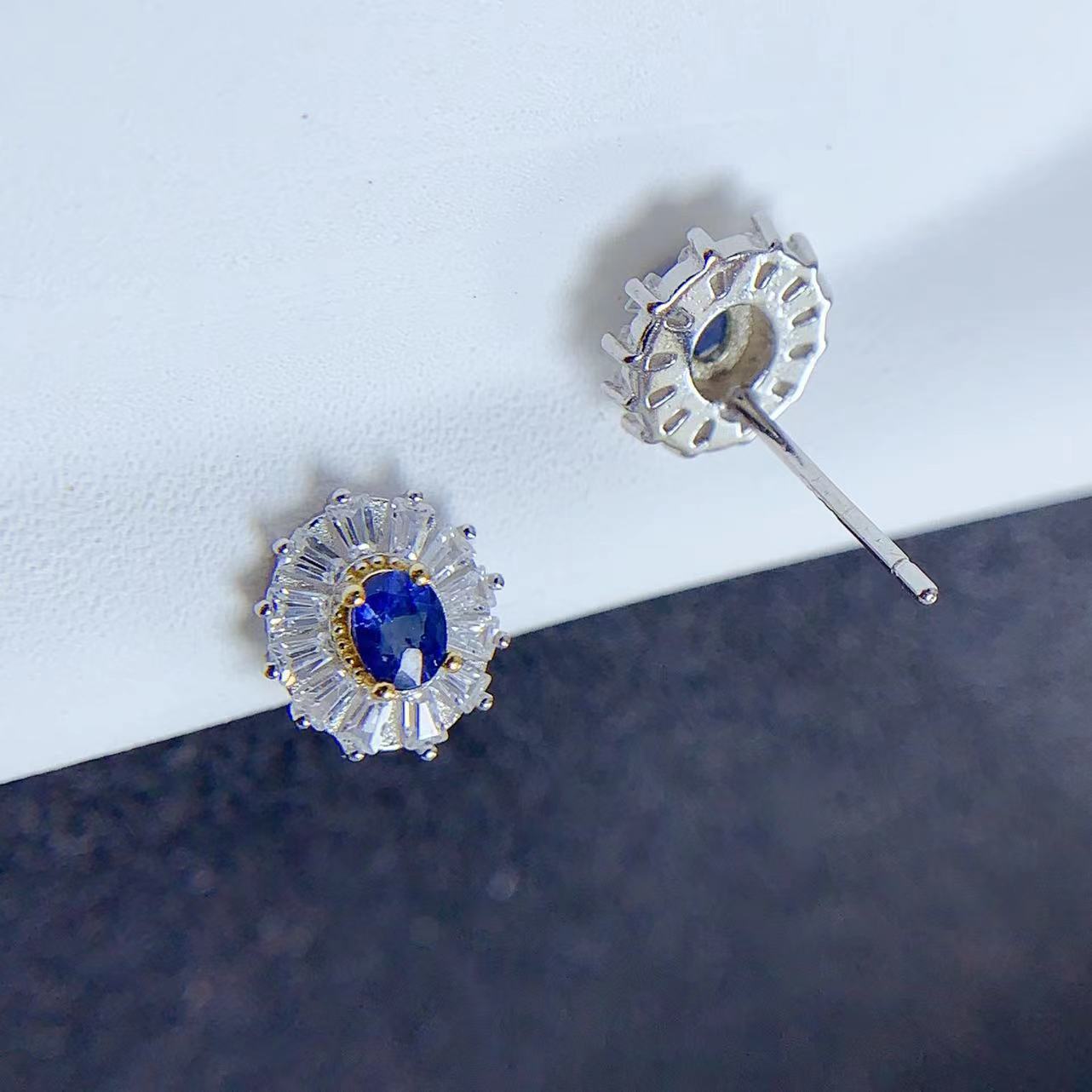 925 Silver Inlaid Natural Sri Lankan Sapphire Stud Earrings-Jewearrings