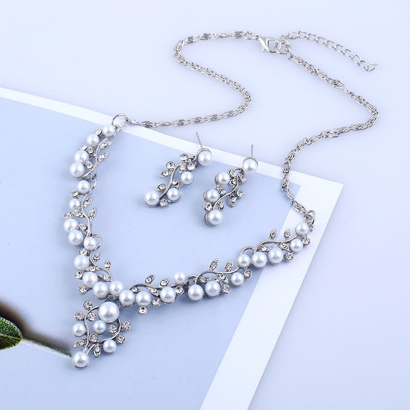 Aliexpress explosion of European and American fashion chain set sweet temperament all-match pearl diamond earrings necklace bride suit-Jewearrings