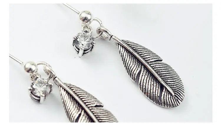 All-match feather stud earrings-Jewearrings