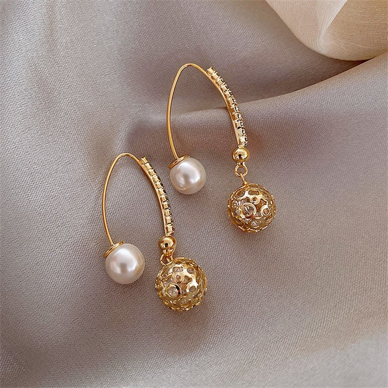 All-match Irregular Pearl Ear Hoop Earrings-Jewearrings