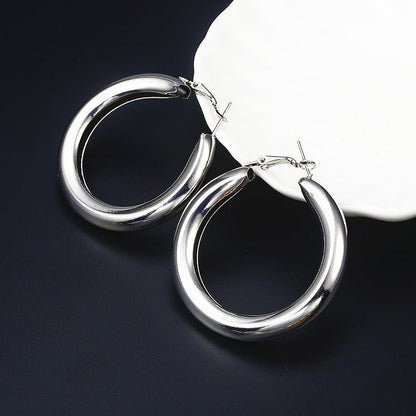 Alloy Hoop Earrings Women's Golden Noble Bohemian Trinkets-Jewearrings