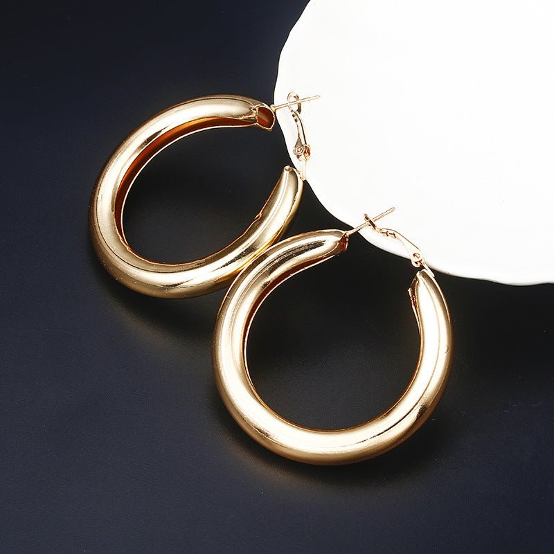 Alloy Hoop Earrings Women's Golden Noble Bohemian Trinkets-Jewearrings