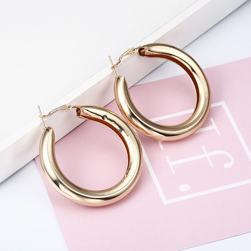 Alloy Hoop Earrings Women's Golden Noble Bohemian Trinkets-Jewearrings