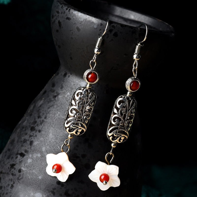 Ancient Tree Thousand Vine Earrings Female Temperament Shell Flower Small Fresh Earrings-Jewearrings