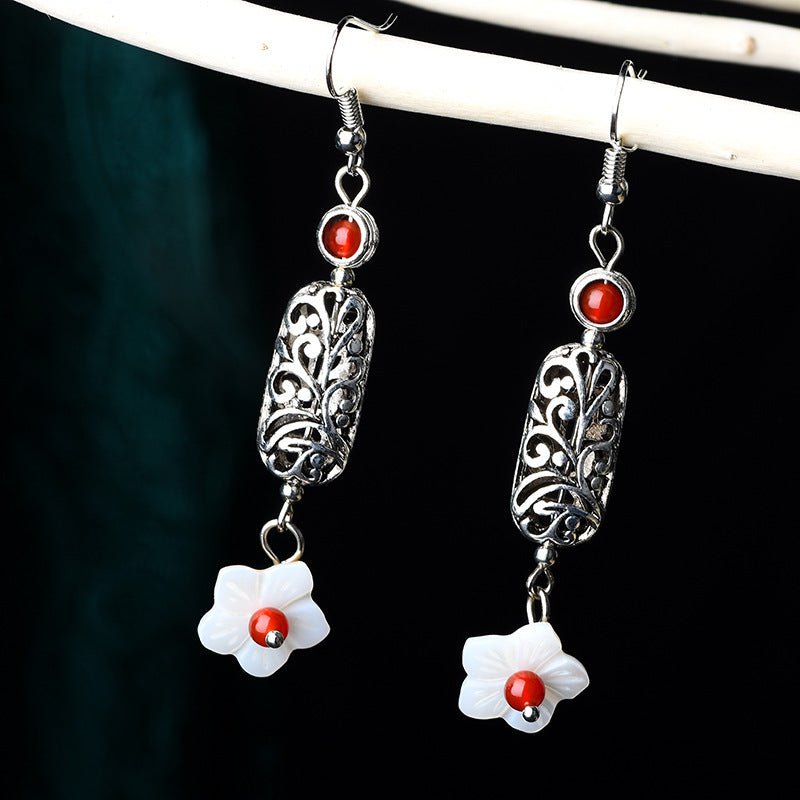 Ancient Tree Thousand Vine Earrings Female Temperament Shell Flower Small Fresh Earrings-Jewearrings