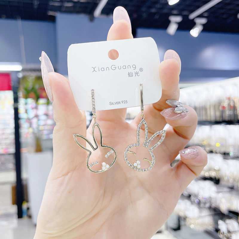 Asymmetrical Bunny Earrings Silver Needle Fashion Temperament Personality Long Tassel Earrings Round Face Shows Thin Face-Jewearrings