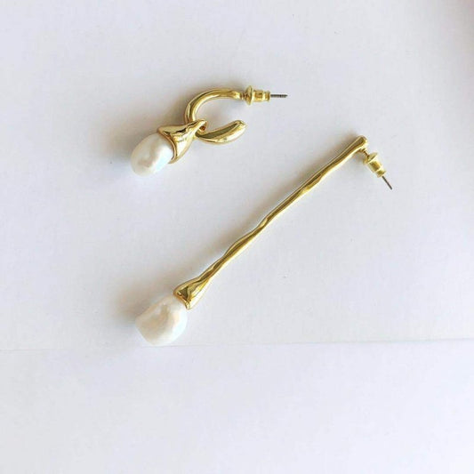 Asymmetrical Earrings With Gold-plated And Pearls-Jewearrings