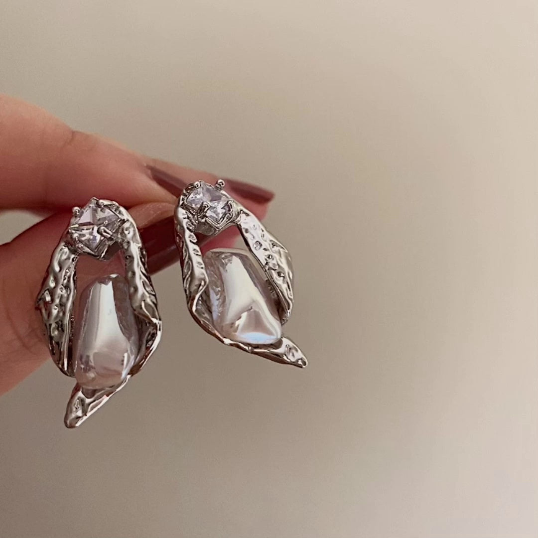 Vintage Irregular Pearl Zircon Earrings-Jewearrings