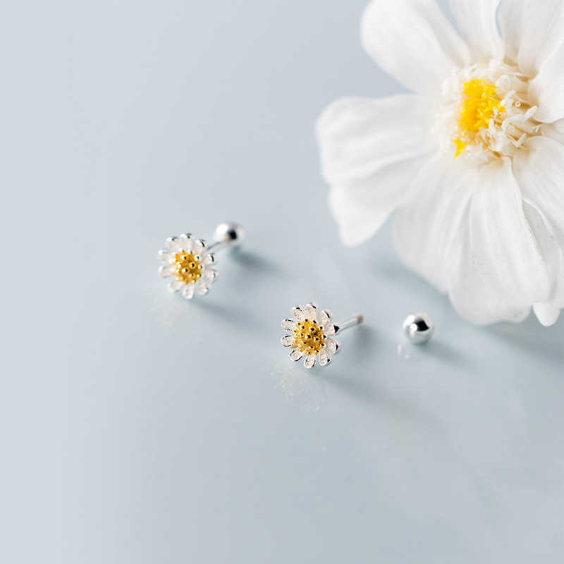 S925 Silver Daisy Flower Earrings Female Sweet And Simple-Jewearrings