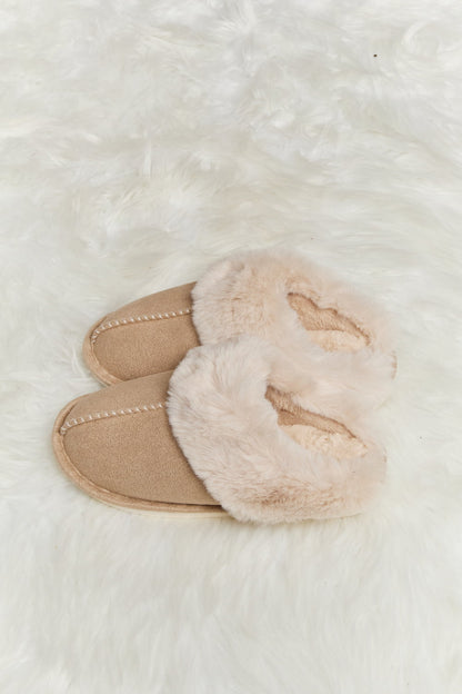 Melody Fluffy Indoor Slippers-Jewearrings